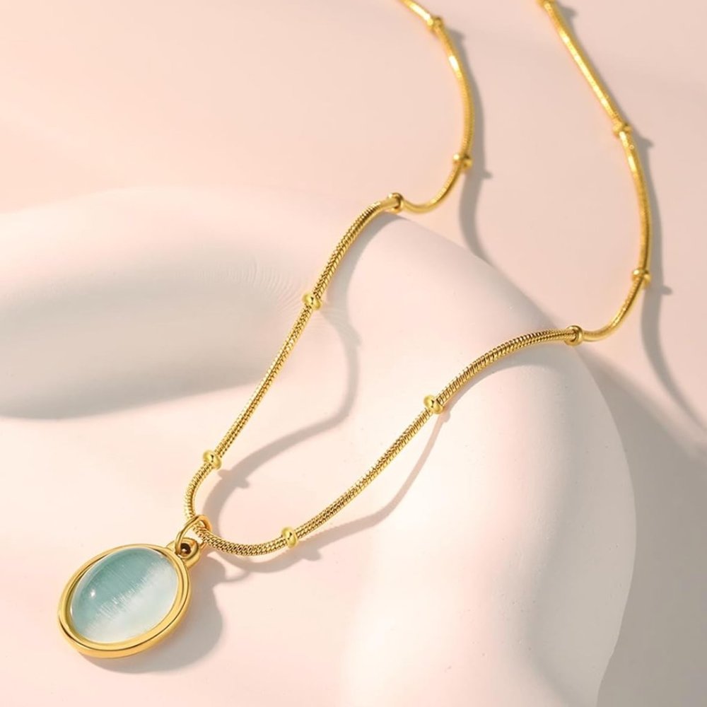 Oceanic Opulence: 18k Gold Plated Blue Glass Stone Necklace